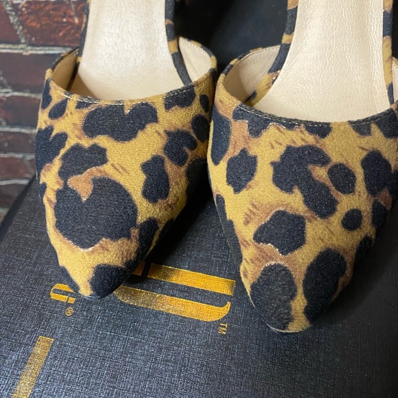 Fabulous Leopard Heels Sz 8.5 - Picture 2 of 7